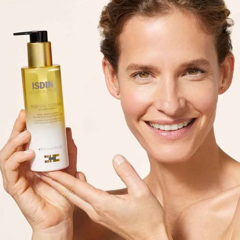 New Isdin ceutics Essential Cleansing Öl, 200 ml