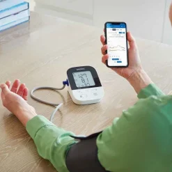 M400 Intelli IT Oberarm Blutdruckmessgerät, 1 St Blutdruckmessgeräte